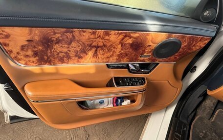 Jaguar XJ IV (X351), 2013 год, 1 948 100 рублей, 9 фотография