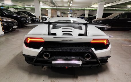 Lamborghini Huracán, 2018 год, 25 000 000 рублей, 12 фотография