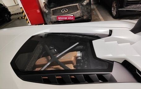 Lamborghini Huracán, 2018 год, 25 000 000 рублей, 7 фотография