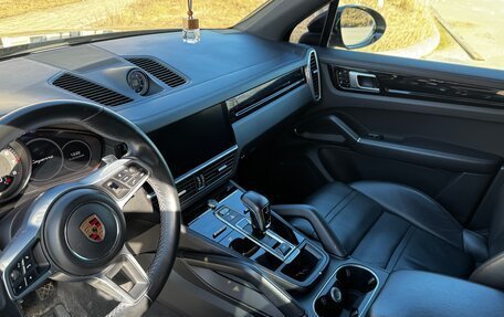 Porsche Cayenne III, 2020 год, 9 750 000 рублей, 10 фотография