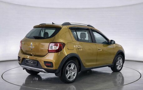 Renault Sandero II рестайлинг, 2014 год, 945 000 рублей, 2 фотография