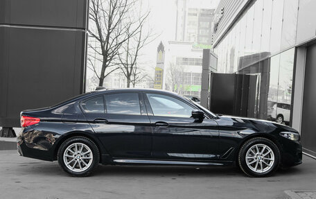 BMW 5 серия, 2019 год, 4 230 000 рублей, 4 фотография