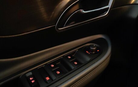 Opel Mokka I, 2012 год, 1 359 000 рублей, 22 фотография