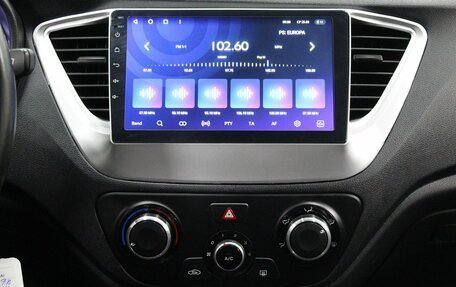 Hyundai Solaris II рестайлинг, 2019 год, 1 430 000 рублей, 12 фотография