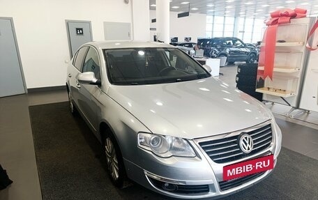 Volkswagen Passat B6, 2008 год, 599 000 рублей, 3 фотография