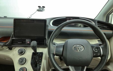 Toyota Sienta II, 2018 год, 1 490 000 рублей, 11 фотография