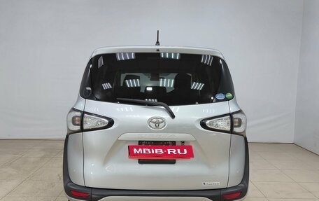 Toyota Sienta II, 2018 год, 1 490 000 рублей, 5 фотография