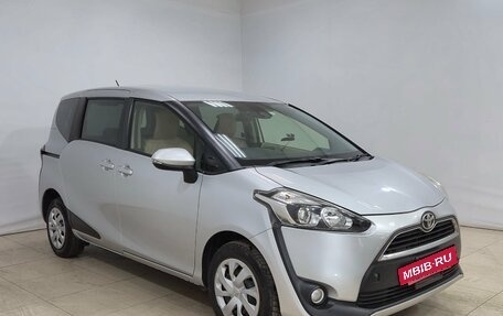 Toyota Sienta II, 2018 год, 1 490 000 рублей, 3 фотография