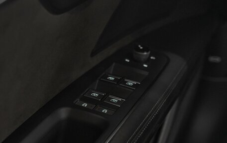 Audi A8, 2019 год, 4 990 000 рублей, 18 фотография