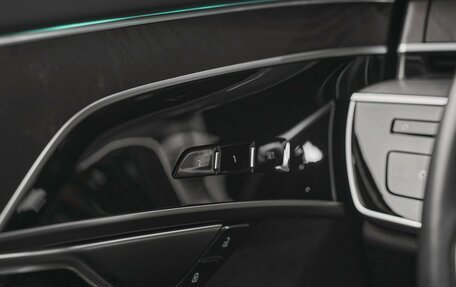 Audi A8, 2019 год, 4 990 000 рублей, 19 фотография