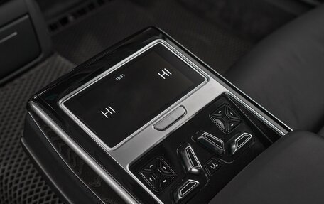 Audi A8, 2019 год, 4 990 000 рублей, 29 фотография