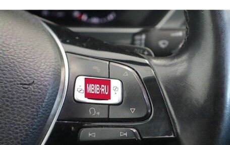 Volkswagen Tiguan II, 2018 год, 2 303 000 рублей, 10 фотография