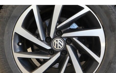 Volkswagen Tiguan II, 2018 год, 2 303 000 рублей, 19 фотография