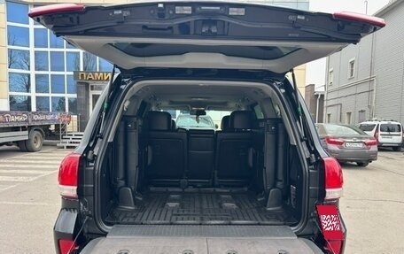 Toyota Land Cruiser 200, 2011 год, 4 000 000 рублей, 10 фотография