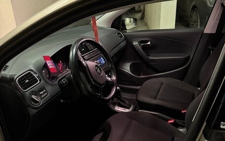 Volkswagen Polo VI (EU Market), 2017 год, 1 350 000 рублей, 8 фотография