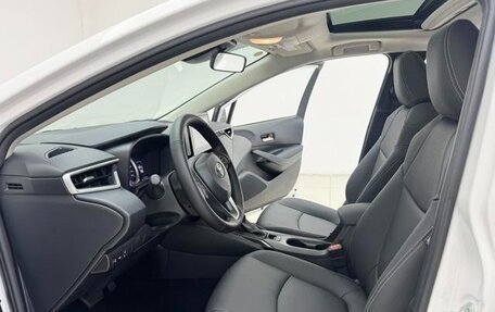 Toyota Corolla, 2022 год, 1 810 000 рублей, 9 фотография