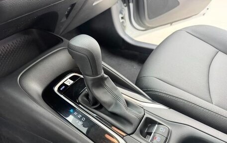 Toyota Corolla, 2022 год, 1 810 000 рублей, 7 фотография