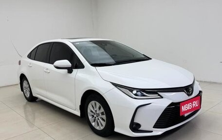 Toyota Corolla, 2022 год, 1 810 000 рублей, 3 фотография