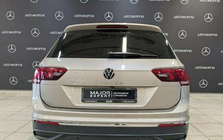 Volkswagen Tiguan II, 2021 год, 2 550 000 рублей, 6 фотография