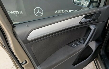 Volkswagen Tiguan II, 2021 год, 2 550 000 рублей, 12 фотография