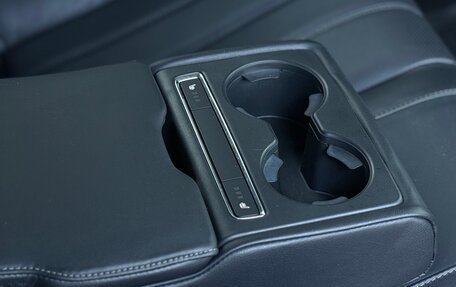 Mazda 6, 2021 год, 3 050 000 рублей, 33 фотография