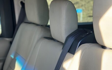 Land Rover Discovery III, 2008 год, 990 000 рублей, 8 фотография