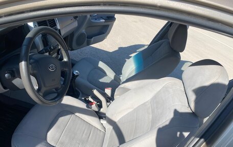 KIA Cerato I, 2007 год, 290 000 рублей, 23 фотография