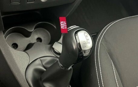 Renault Logan II, 2021 год, 1 200 000 рублей, 12 фотография