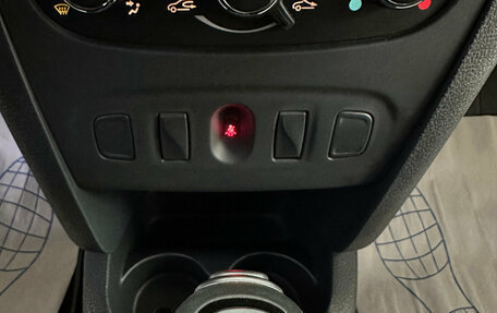 Renault Logan II, 2016 год, 765 000 рублей, 14 фотография