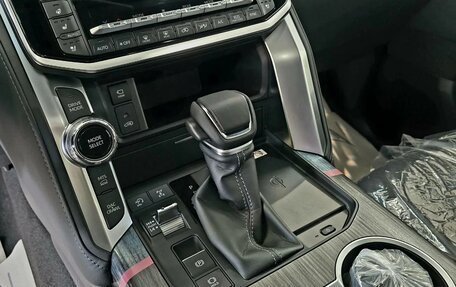 Toyota Land Cruiser, 2026 год, 16 600 000 рублей, 16 фотография