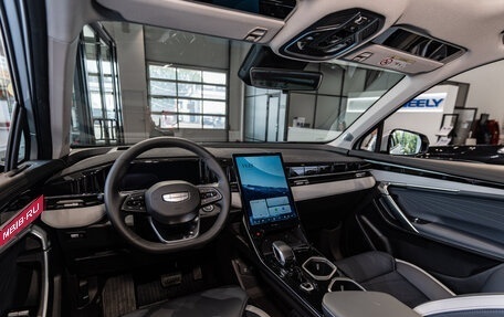 Geely Atlas, 2025 год, 9 фотография