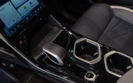 Geely Atlas, 2025 год, 13 фотография