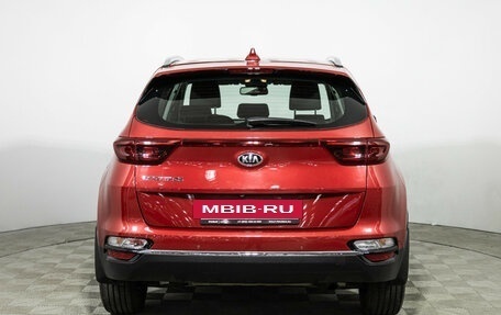 KIA Sportage IV рестайлинг, 2020 год, 2 299 700 рублей, 6 фотография