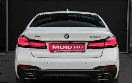 BMW 5 серия, 2021 год, 5 700 000 рублей, 5 фотография