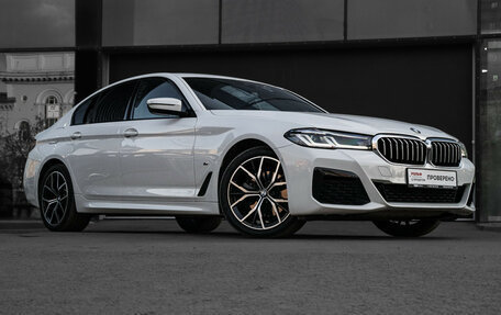 BMW 5 серия, 2021 год, 5 700 000 рублей, 11 фотография