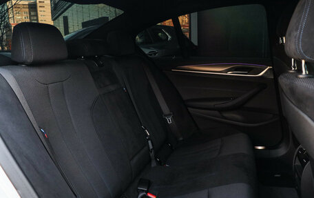 BMW 5 серия, 2021 год, 5 700 000 рублей, 13 фотография