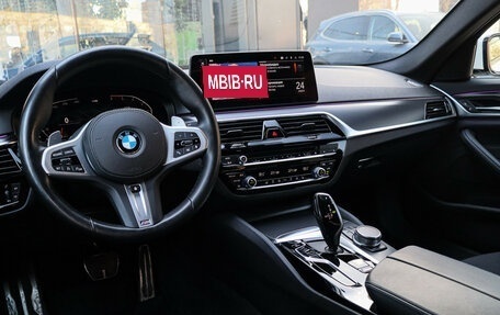 BMW 5 серия, 2021 год, 5 700 000 рублей, 17 фотография