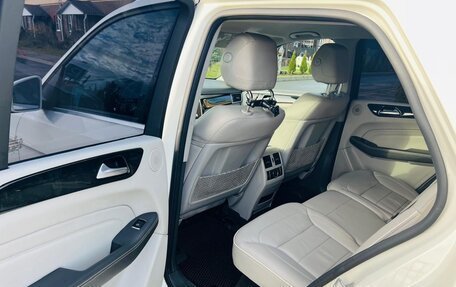 Mercedes-Benz M-Класс, 2013 год, 2 400 000 рублей, 24 фотография