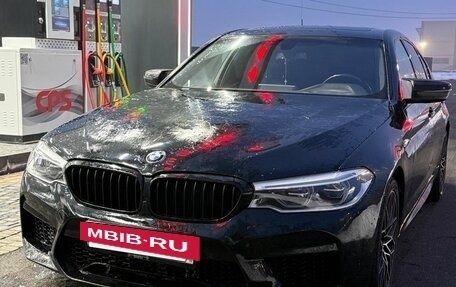 BMW 5 серия, 2017 год, 3 100 000 рублей, 2 фотография