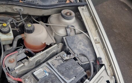 Renault Logan I, 2010 год, 10 фотография