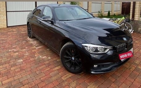 BMW 3 серия, 2018 год, 2 500 000 рублей, 1 фотография