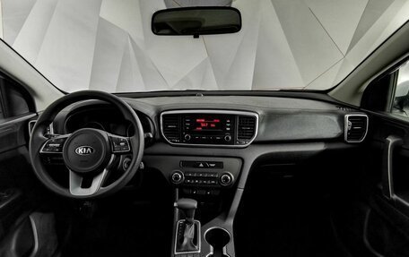 KIA Sportage IV рестайлинг, 2019 год, 1 995 000 рублей, 14 фотография