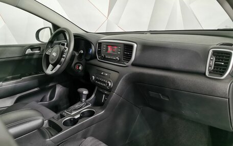 KIA Sportage IV рестайлинг, 2019 год, 1 995 000 рублей, 13 фотография