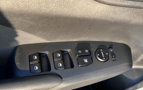 Hyundai Solaris II рестайлинг, 2018 год, 1 300 000 рублей, 12 фотография