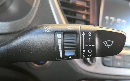 Hyundai Solaris II рестайлинг, 2018 год, 1 300 000 рублей, 20 фотография