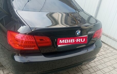 BMW 3 серия, 2011 год, 1 130 000 рублей, 4 фотография