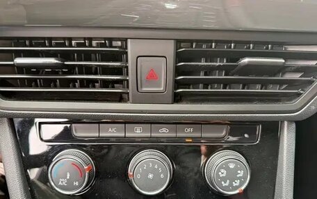 Volkswagen Bora, 2021 год, 1 349 000 рублей, 13 фотография