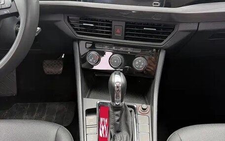 Volkswagen Bora, 2021 год, 1 349 000 рублей, 12 фотография