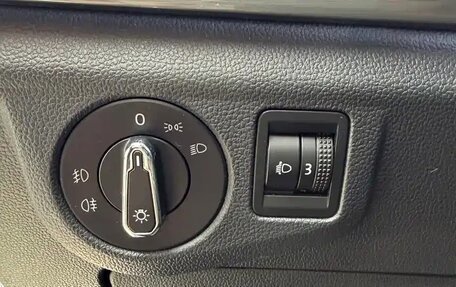 Volkswagen Bora, 2021 год, 1 349 000 рублей, 25 фотография