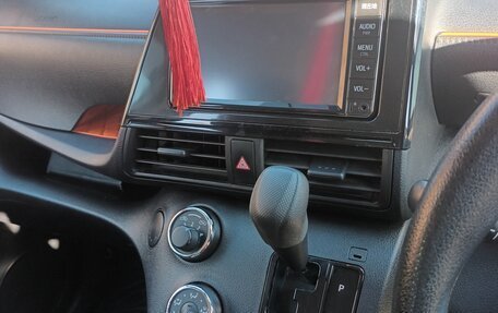 Toyota Sienta II, 2020 год, 1 700 000 рублей, 8 фотография